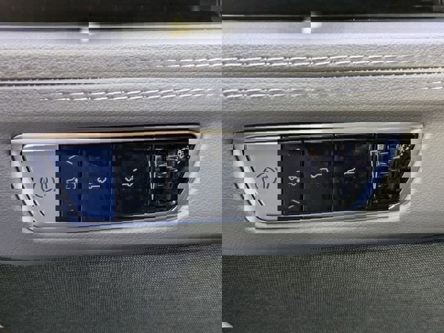 New 2026 Cadillac Escalade IQ Sport 1 w/ LPO, Floor Liner Package image 24