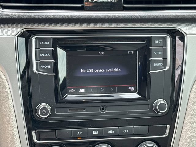 Used 2018 Volkswagen Passat 2.0T S w/ Driver Assistance Package FWD image 17