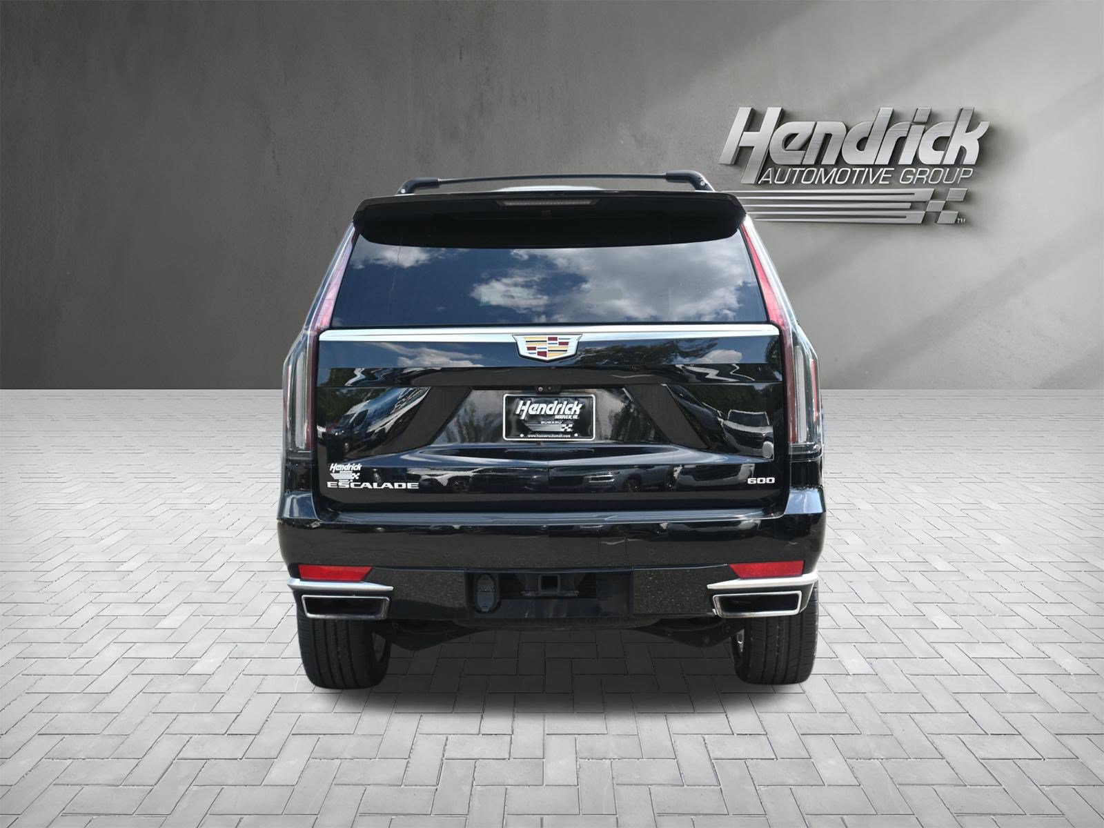 Used 2023 Cadillac Escalade Premium Luxury AWD/4WD image 8