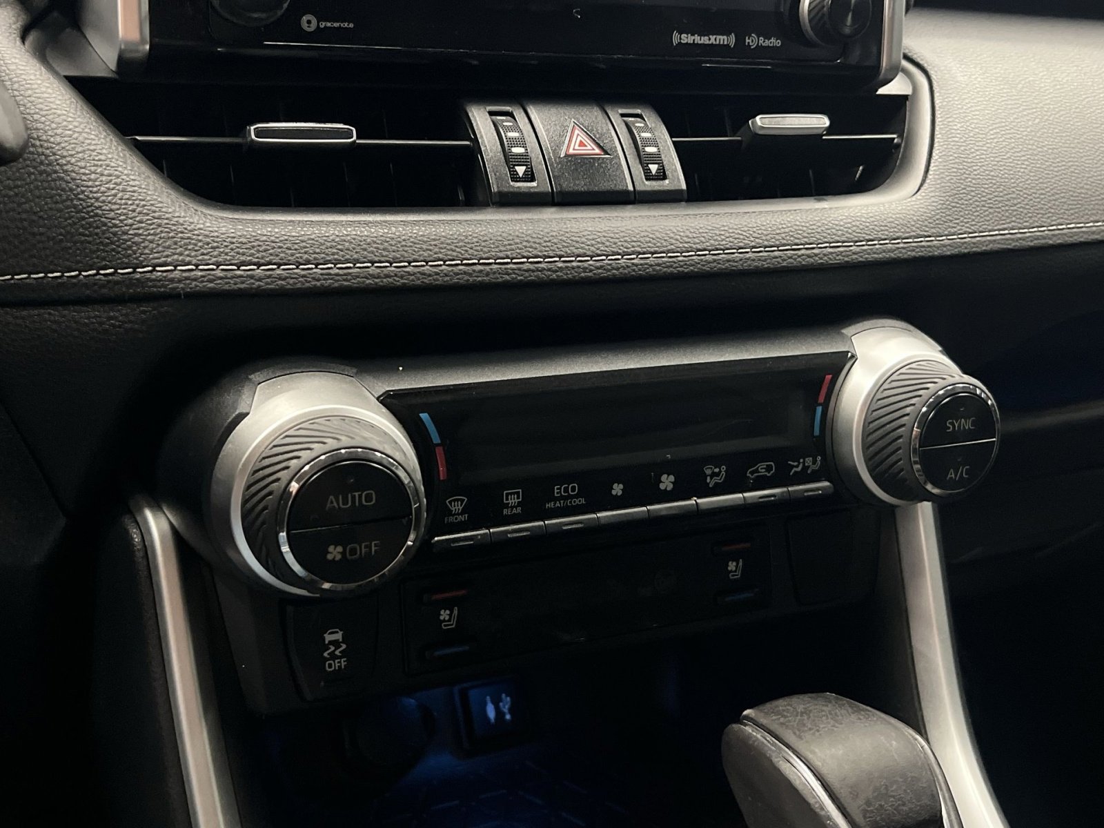 Used 2019 Toyota RAV4 Limited w/ Cold Weather Package image 17