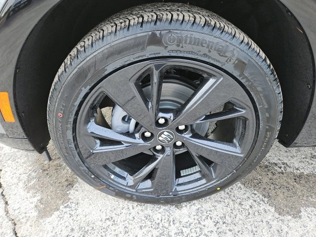 New 2025 Buick Envision Sport Touring image 10