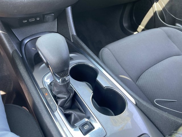 Used 2024 Chevrolet Malibu LT FWD image 28