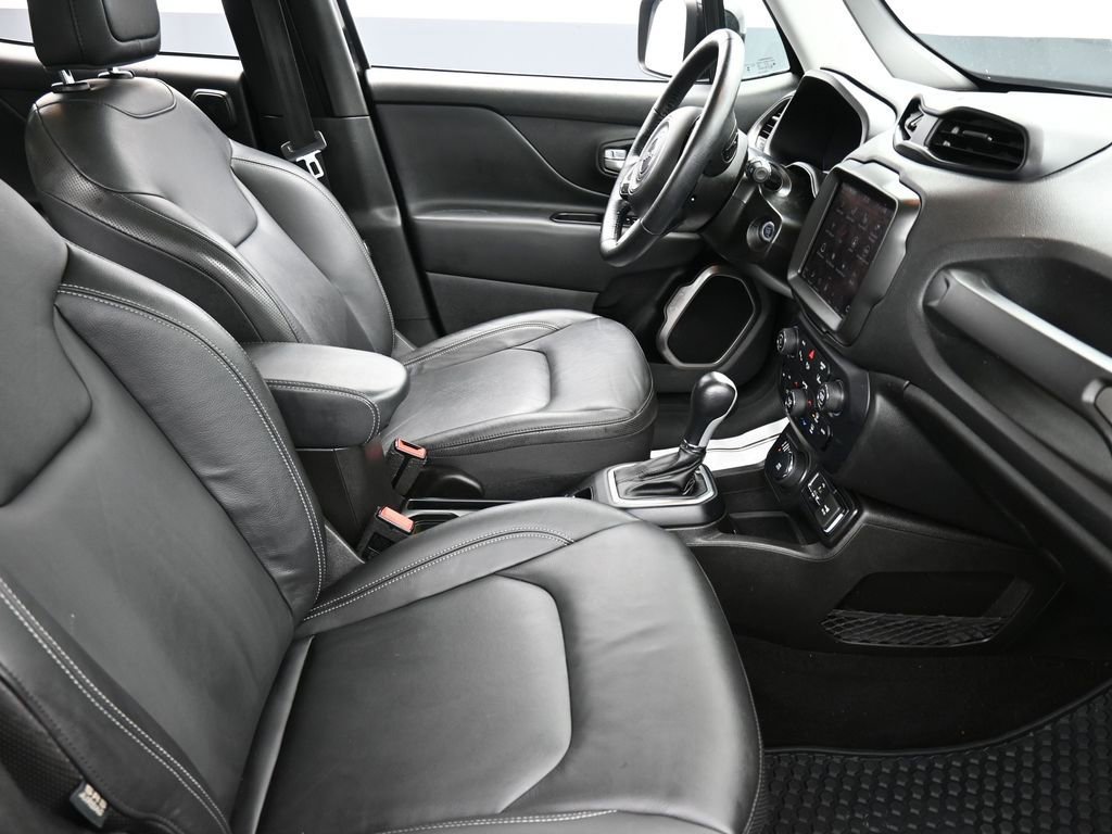 Certified 2023 Jeep Renegade Limited w/ Sun/Sound Group image 19