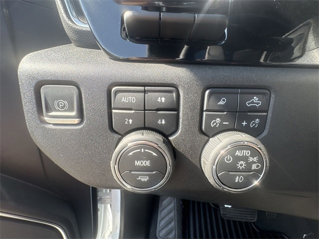 New 2026 Chevrolet Silverado 1500 LTZ w/ Technology Package image 18