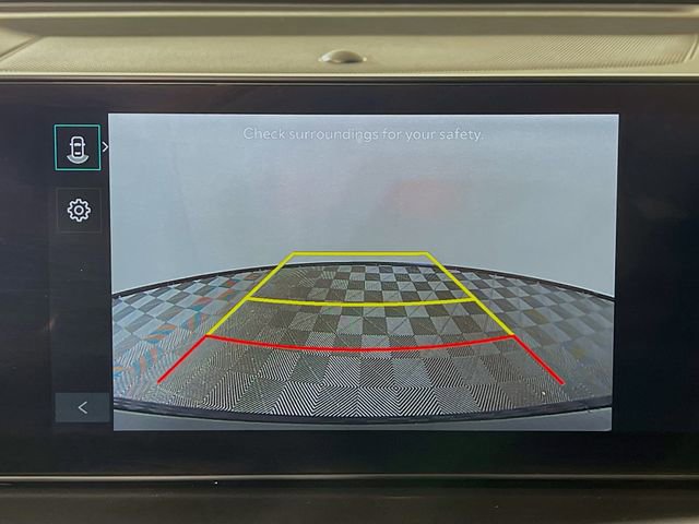 Used 2025 Kia Sorento LX image 14