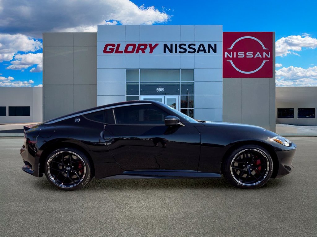 New 2027 Nissan Z Performance RWD image 5