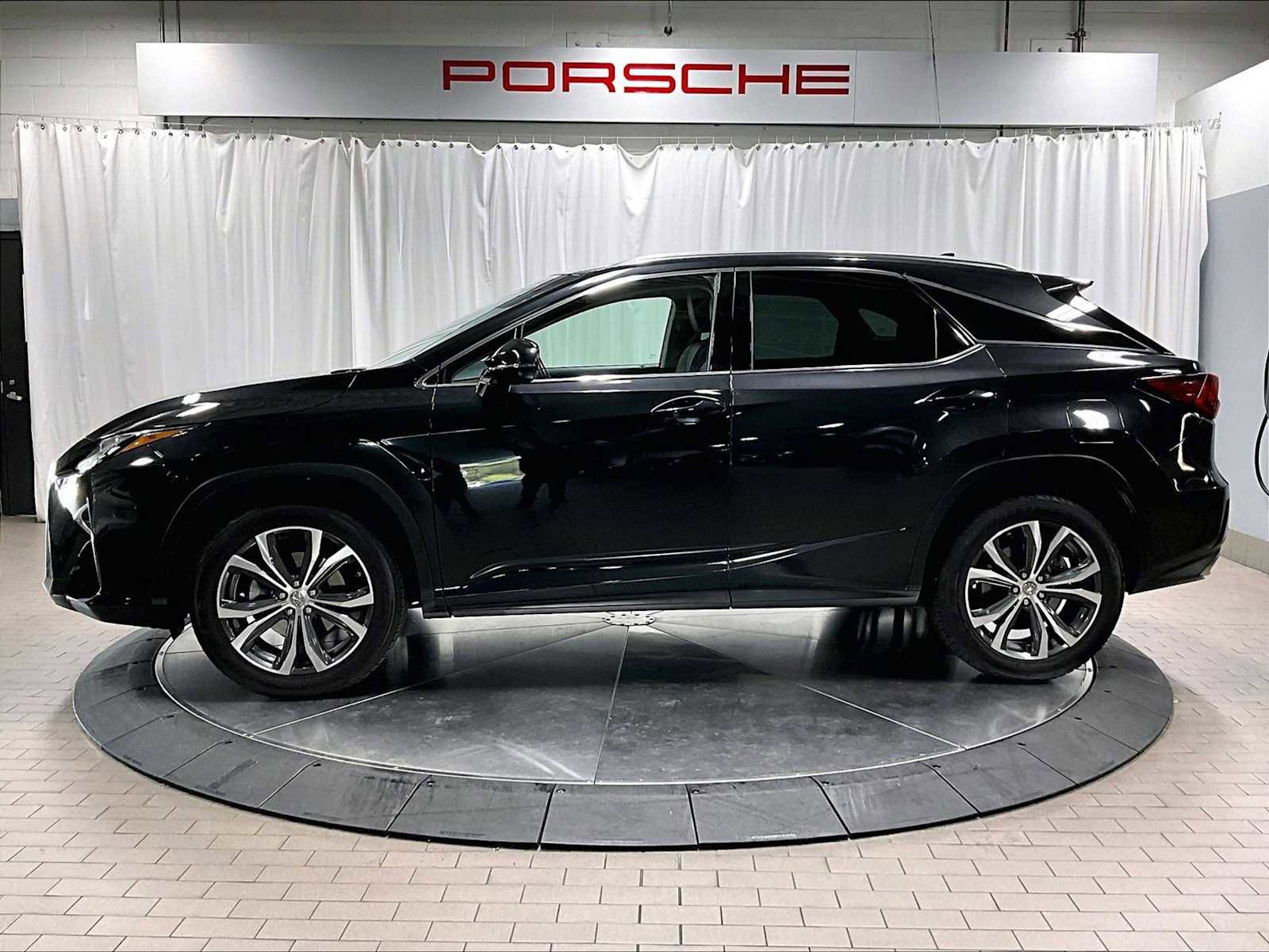 Used 2017 Lexus RX 350 AWD image 2