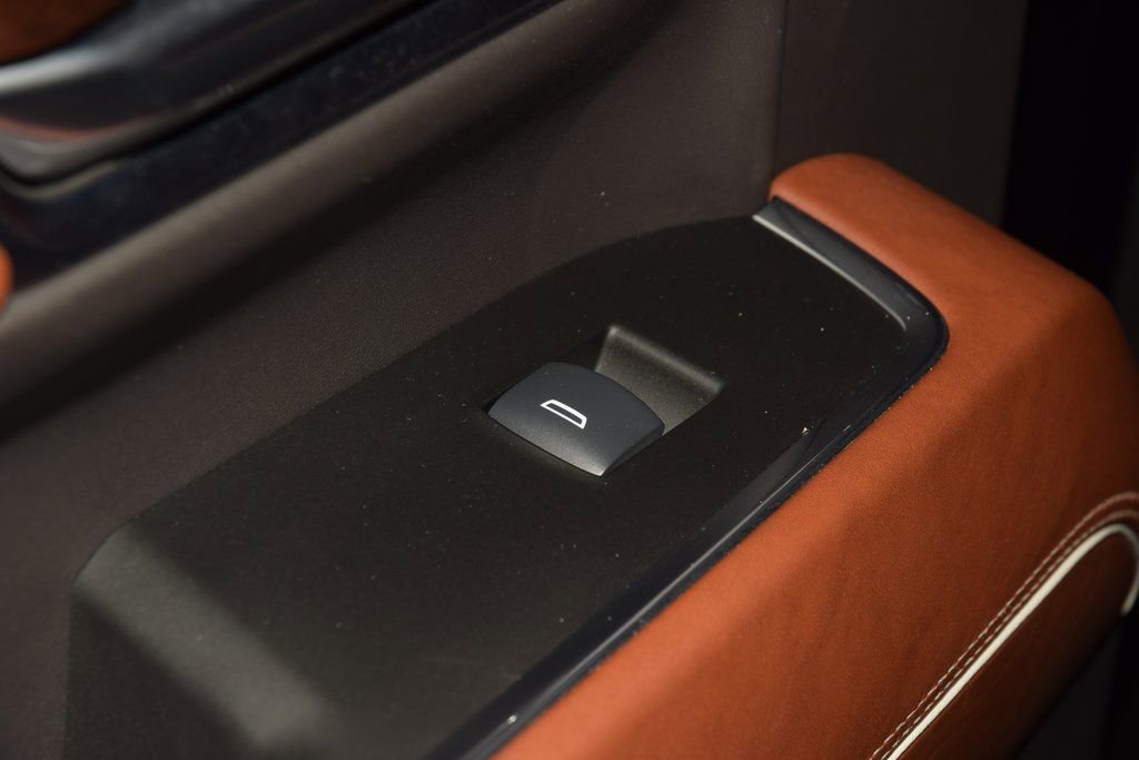 Used 2024 GMC Sierra 3500 Denali Ultimate image 50