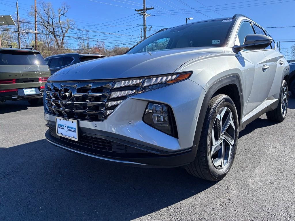 Used 2024 Hyundai Tucson Limited AWD/4WD image 3