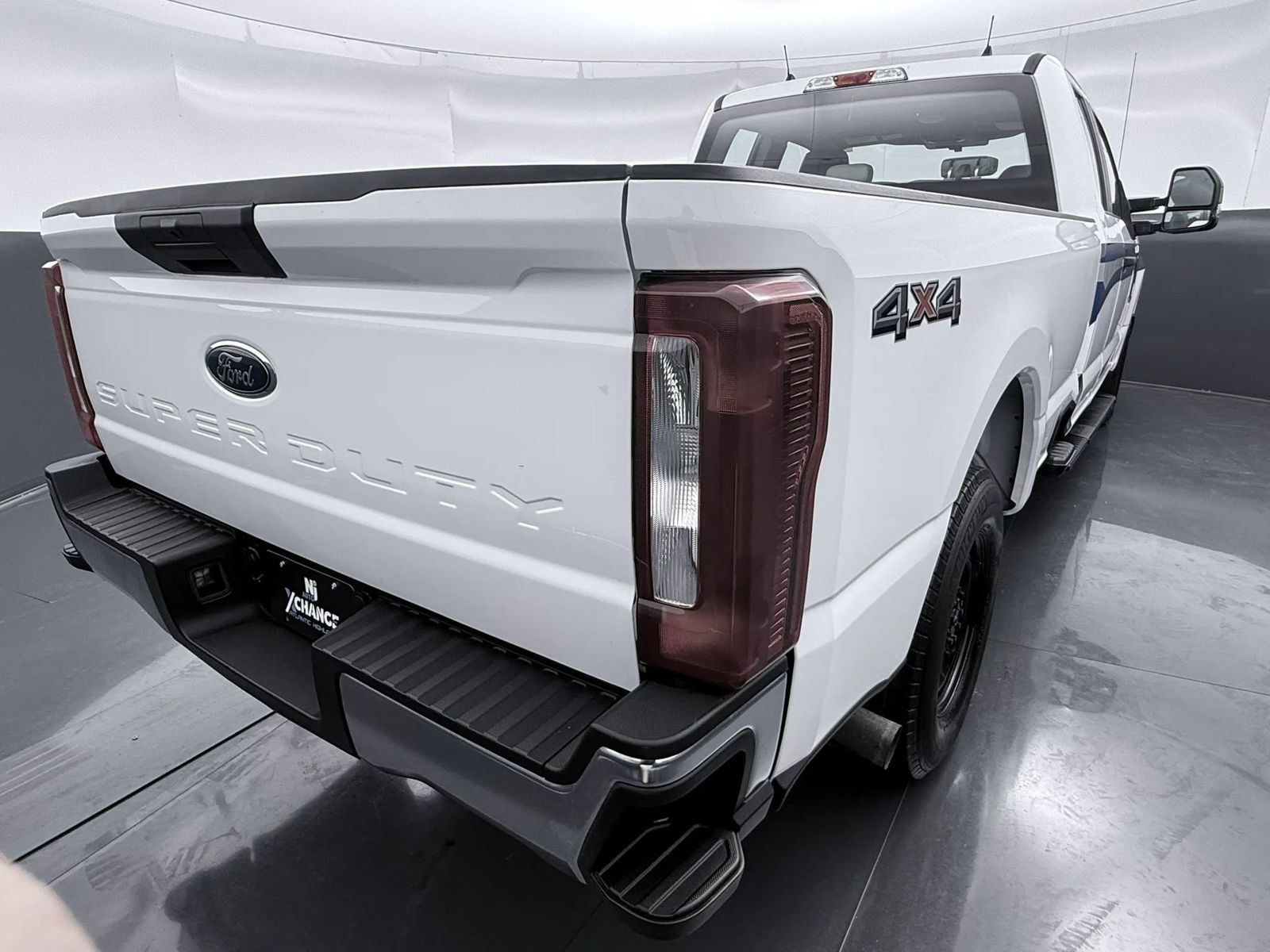 Used 2017 Ford F250 XL w/ Power Equipment Group RWD image 13