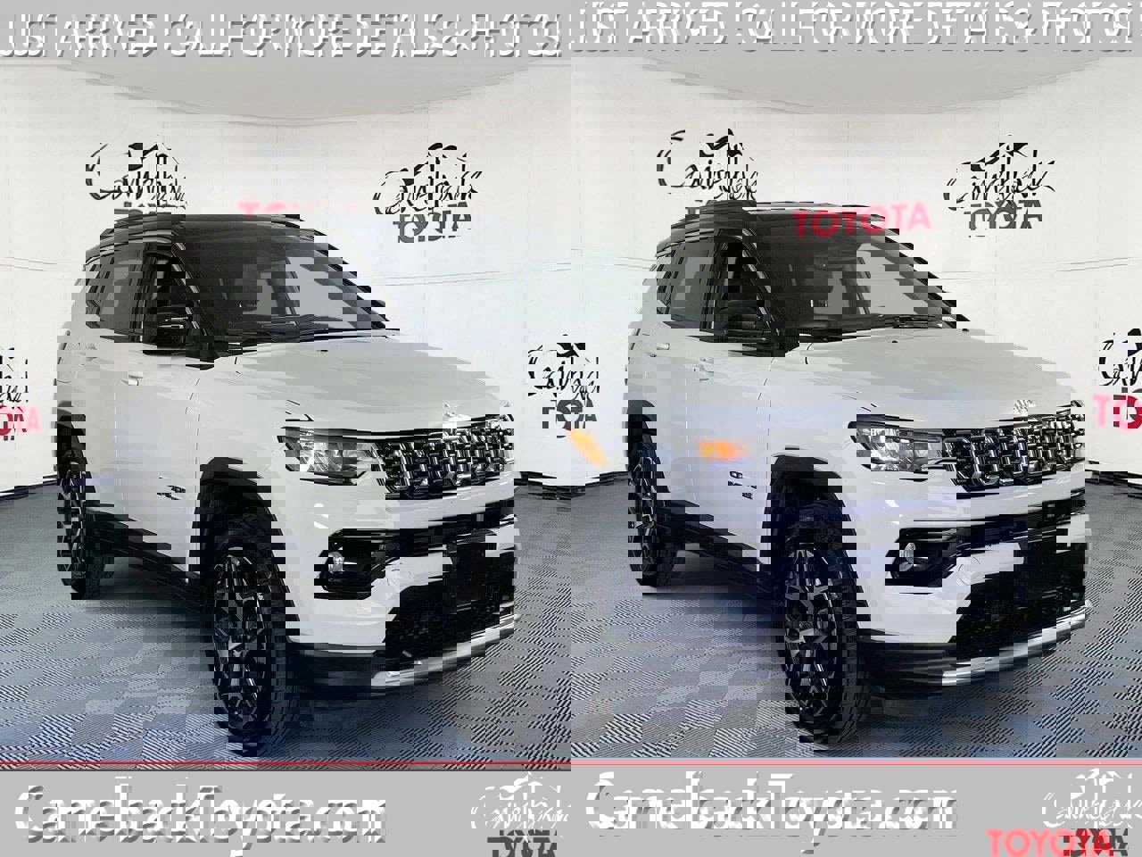 Used 2025 Jeep Compass Limited image 1