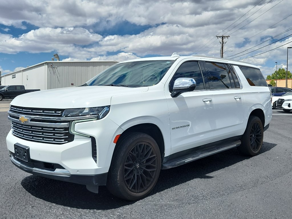 Used 2022 Chevrolet Suburban Premier AWD/4WD image 1
