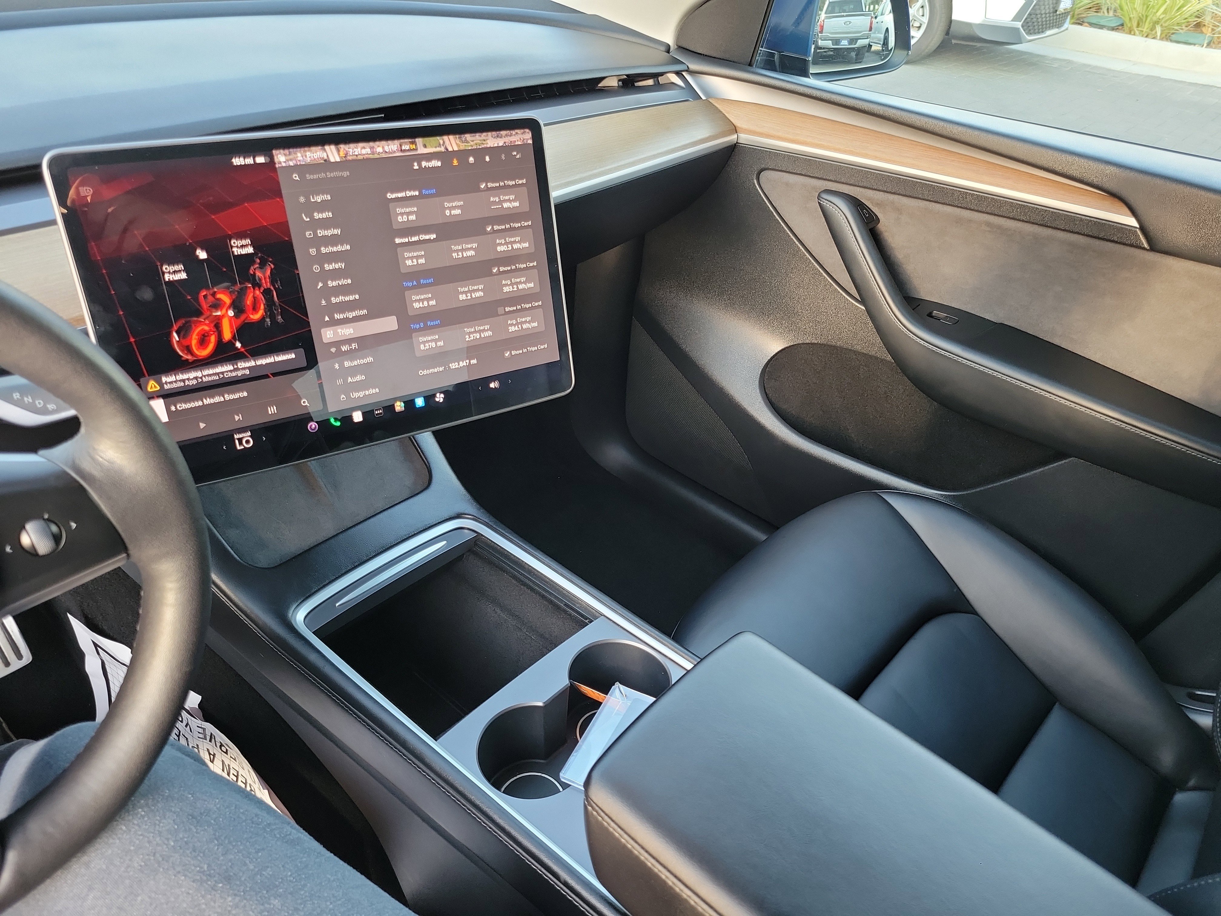 Used 2023 Tesla Model Y Performance AWD/4WD image 15