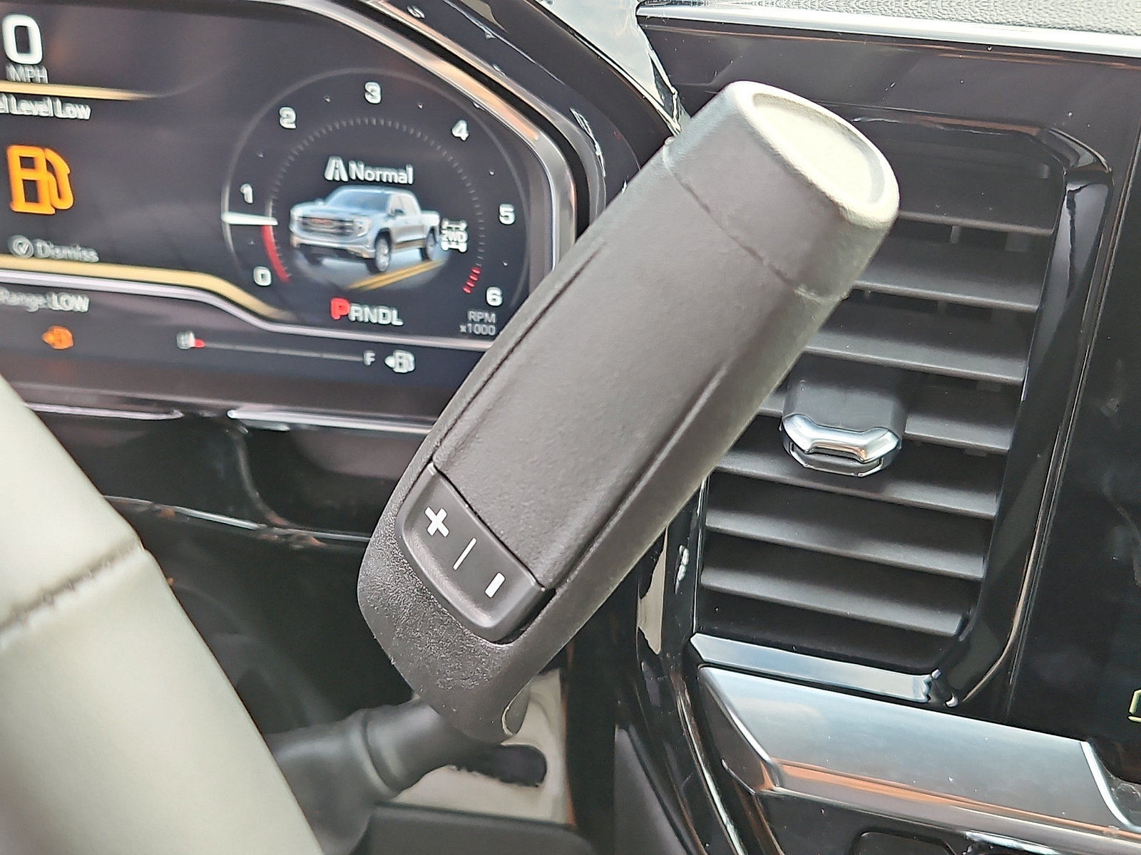 Certified 2024 GMC Sierra 1500 Elevation AWD/4WD image 14