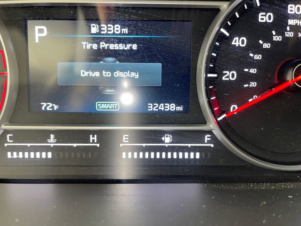 Used 2023 Kia Sorento S image 21