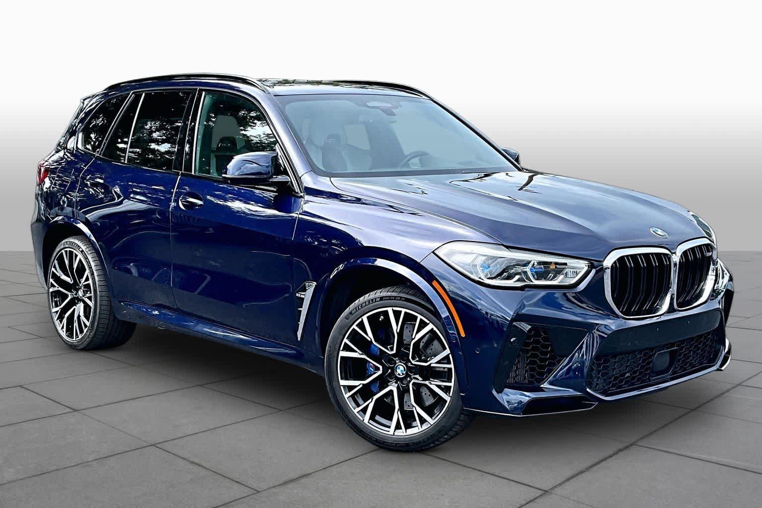 Used 2021 BMW X5 M w/ Executive Package AWD/4WD image 3