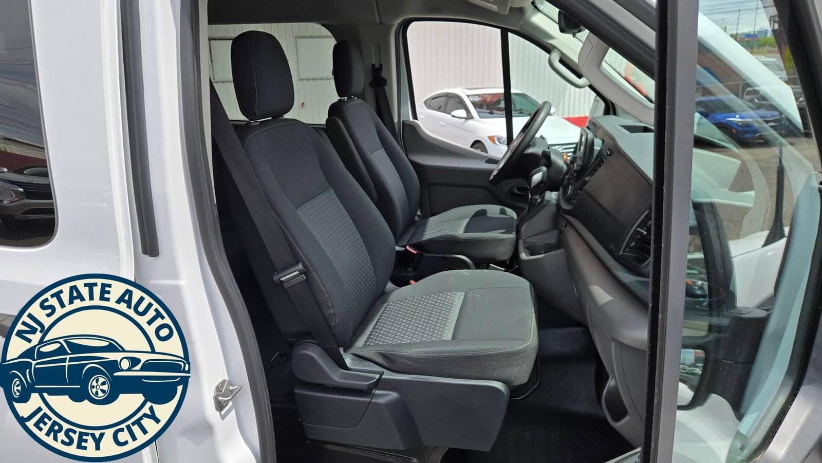 Used 2021 Ford Transit 350 XL RWD image 31