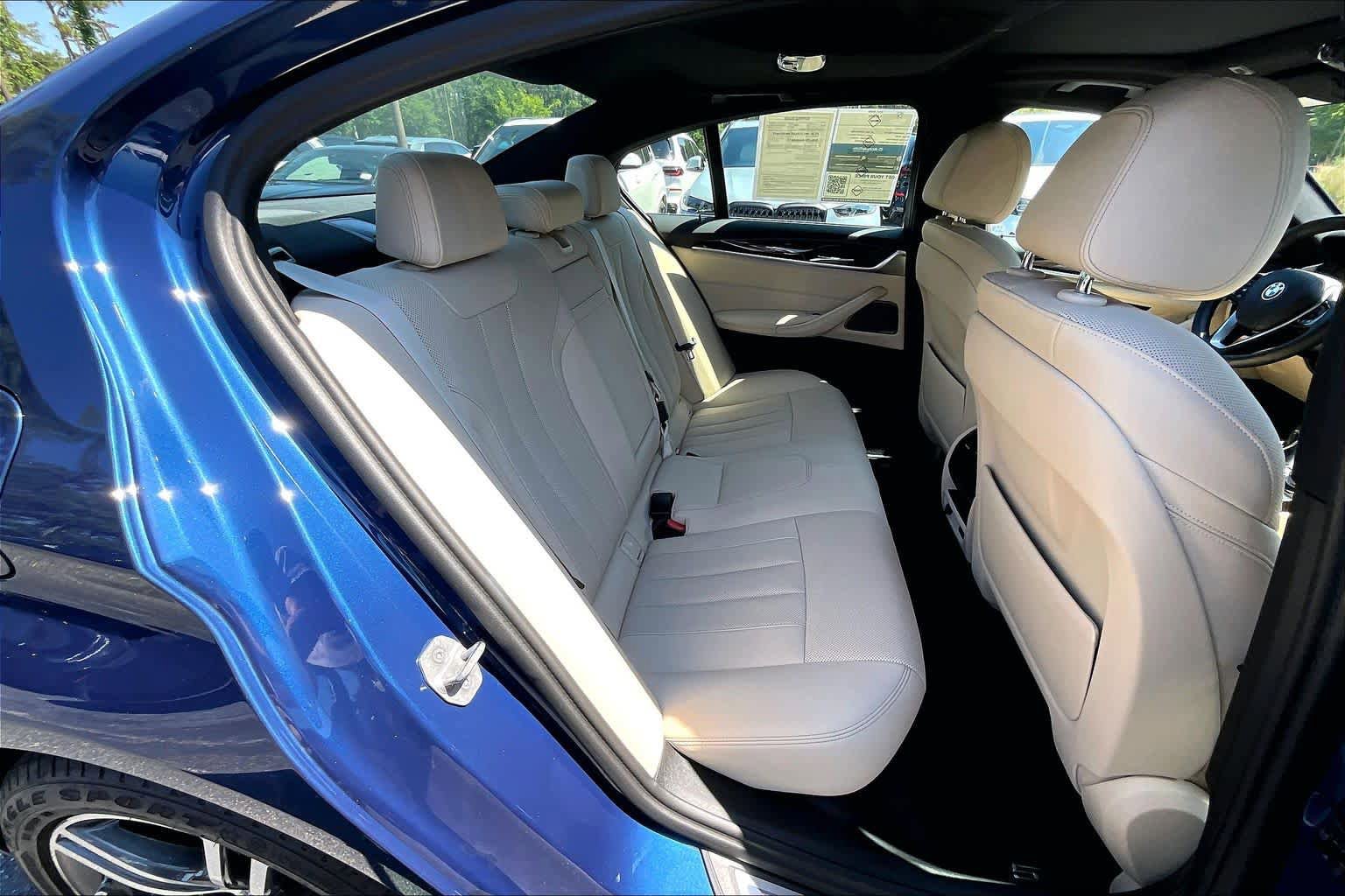 Certified 2023 BMW 530i w/ Premium Package RWD image 20