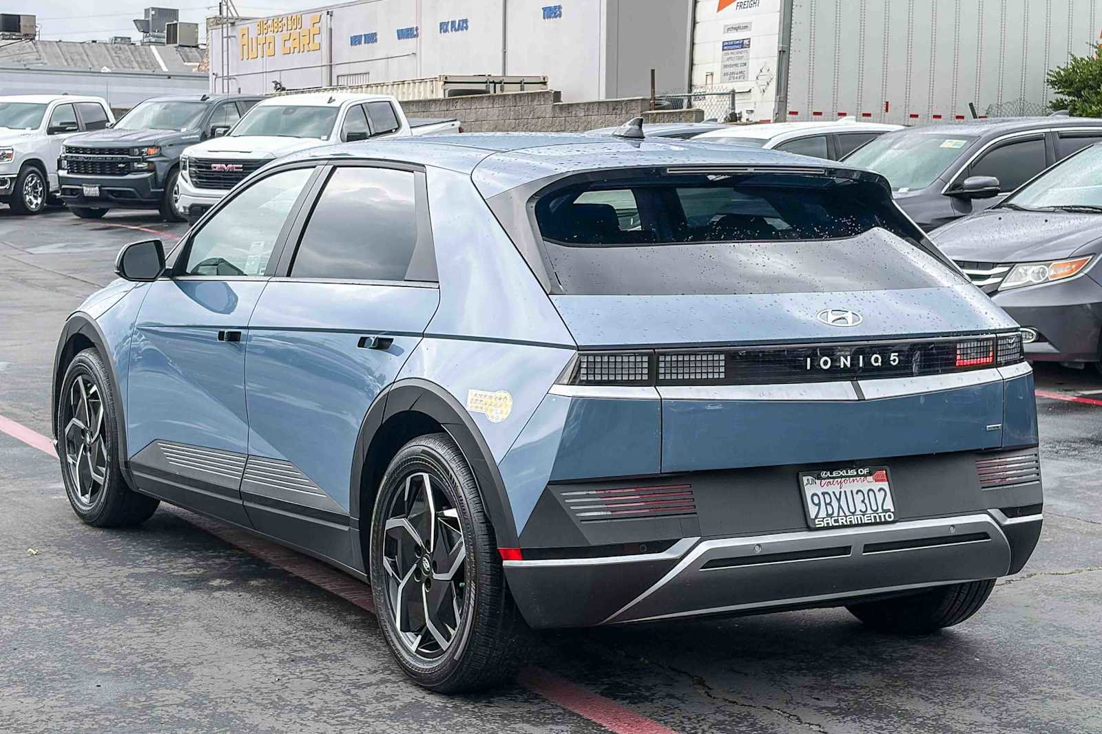 Used 2022 Hyundai Ioniq 5 SE w/ Cargo Package image 2