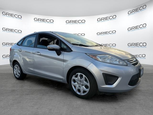 Used 2013 Ford Fiesta SE