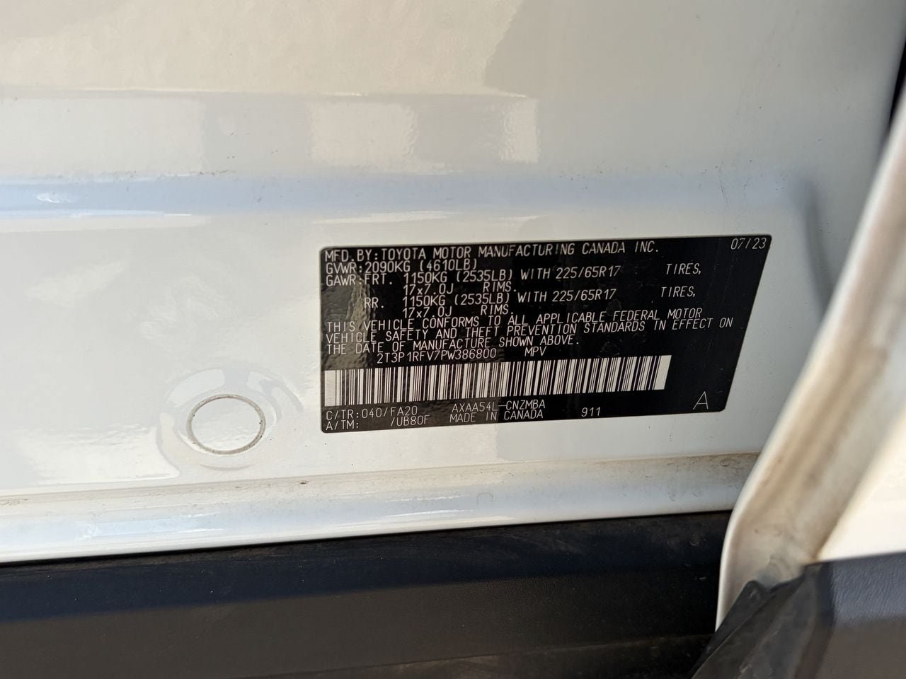 Used 2023 Toyota RAV4 XLE AWD/4WD image 30