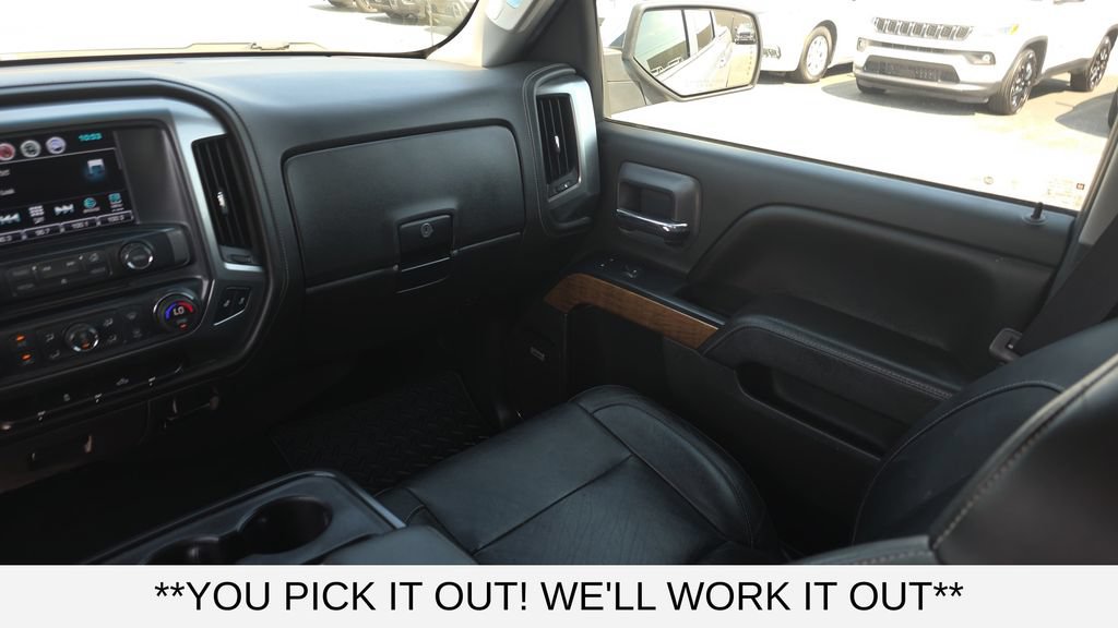 Used 2017 Chevrolet Silverado 1500 LTZ w/ Sport Package AWD/4WD image 27