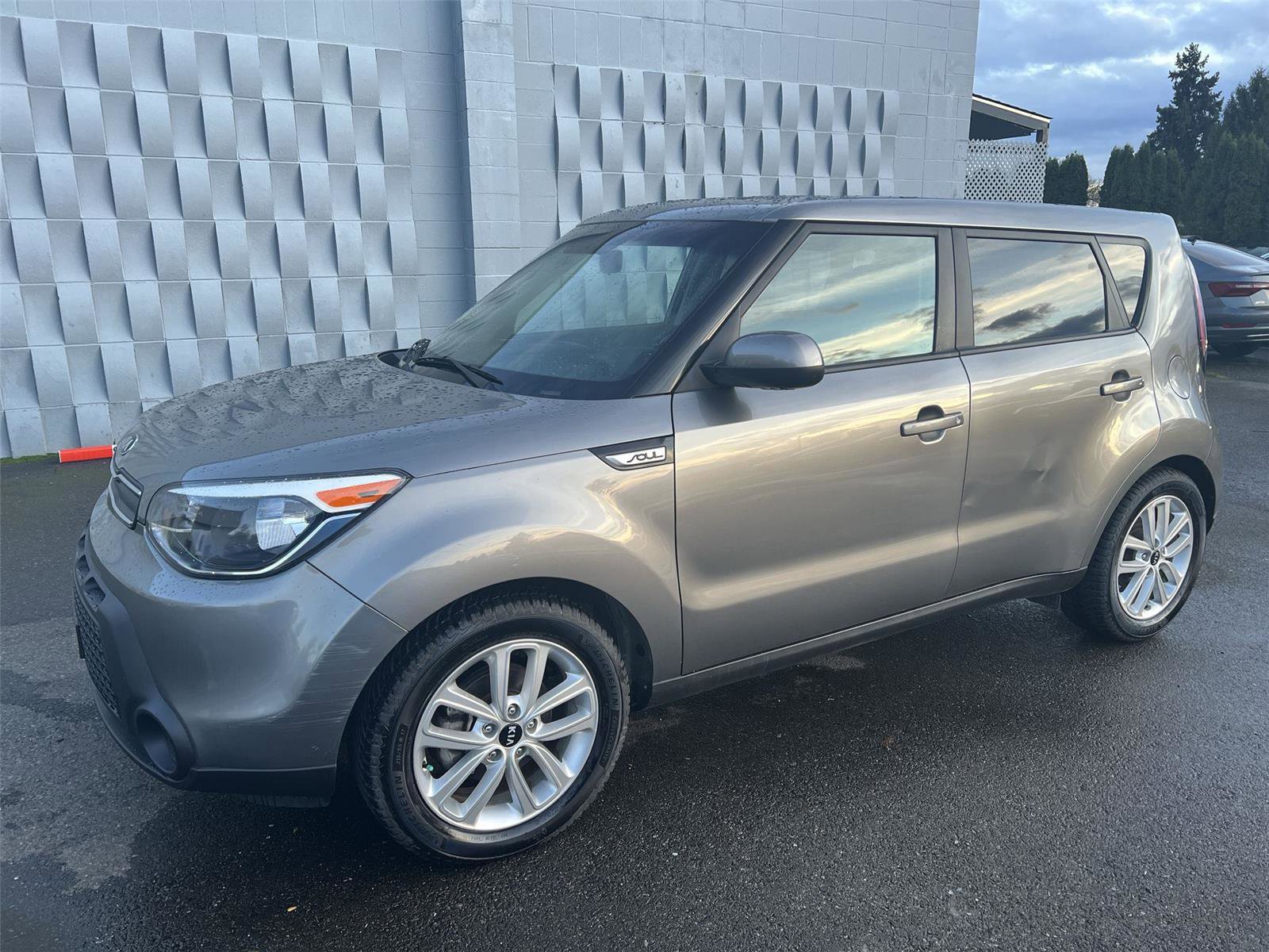 Used 2019 Kia Soul Base