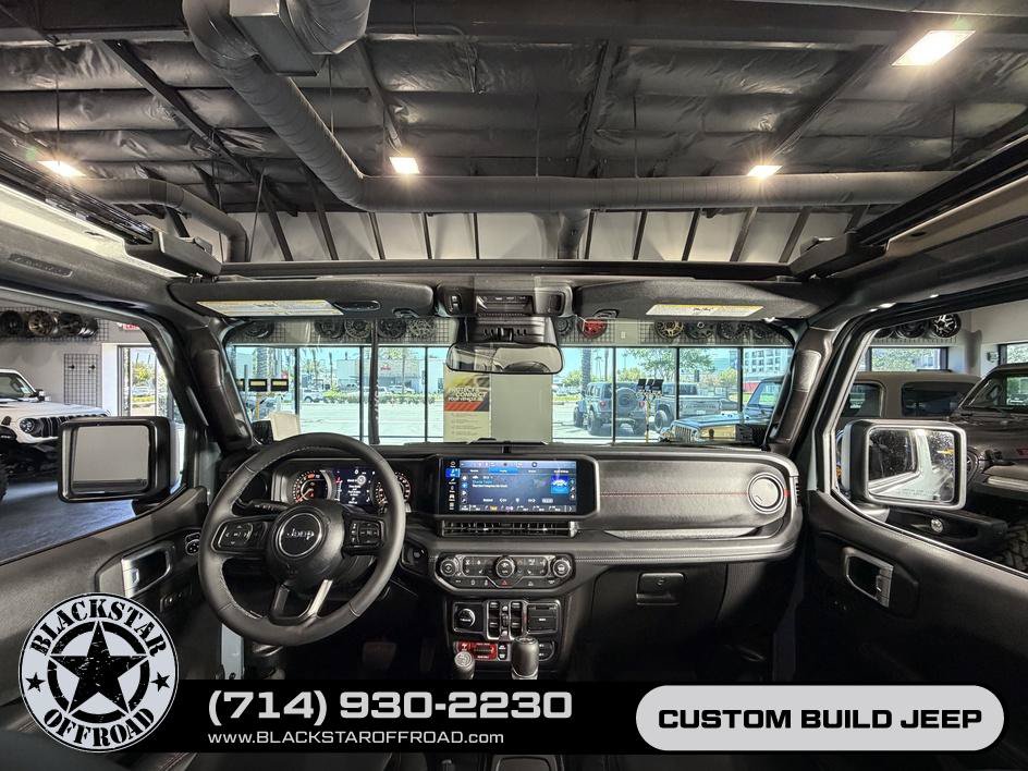 Used 2026 Jeep Wrangler Unlimited Rubicon AWD/4WD image 28