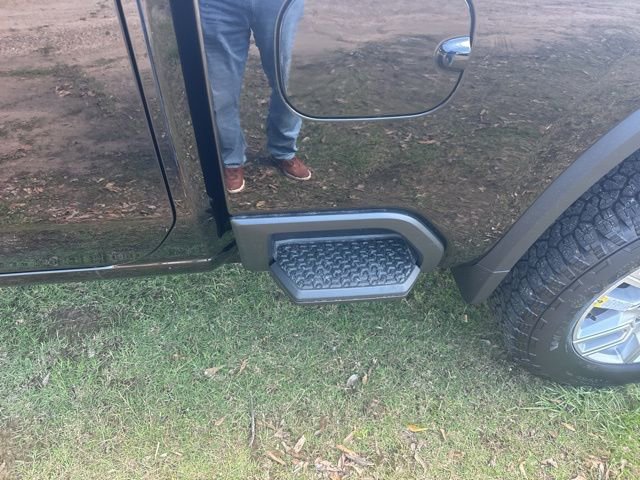 New 2025 Chevrolet Silverado 2500 LT image 18