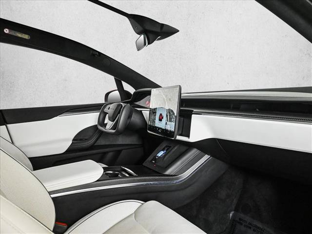 Used 2023 Tesla Model X Plaid AWD/4WD image 6