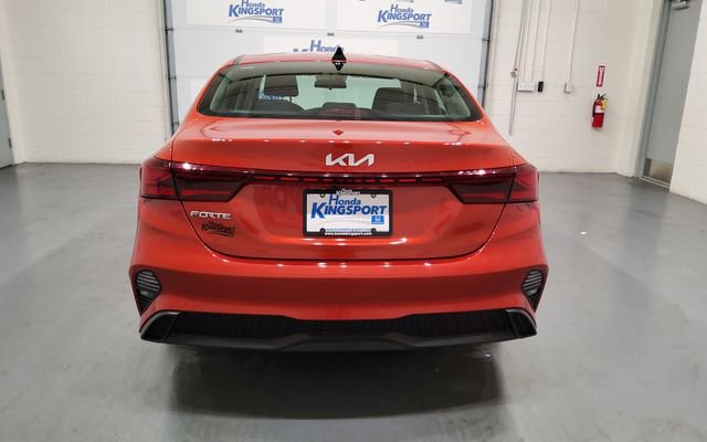 Used 2024 Kia Forte LXS FWD image 11