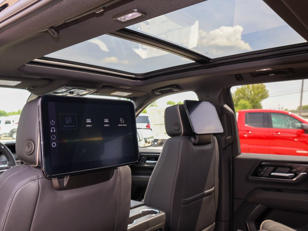 New 2026 GMC Yukon Elevation w/ Elevation Premium Package AWD/4WD image 14