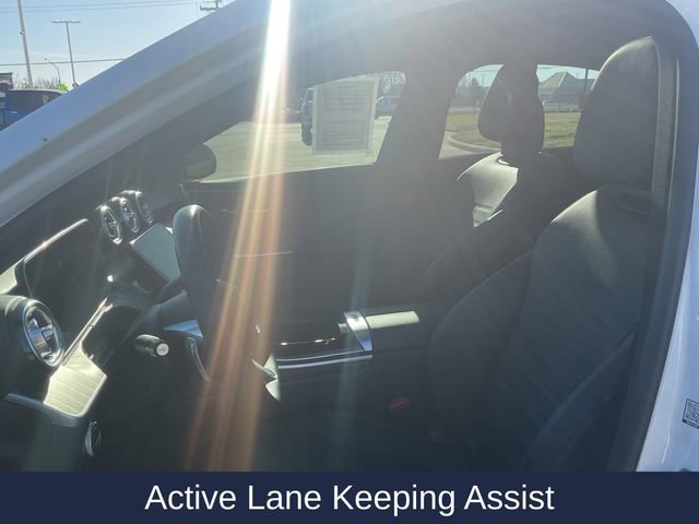 Used 2023 Mercedes-Benz C 300 Sedan image 15