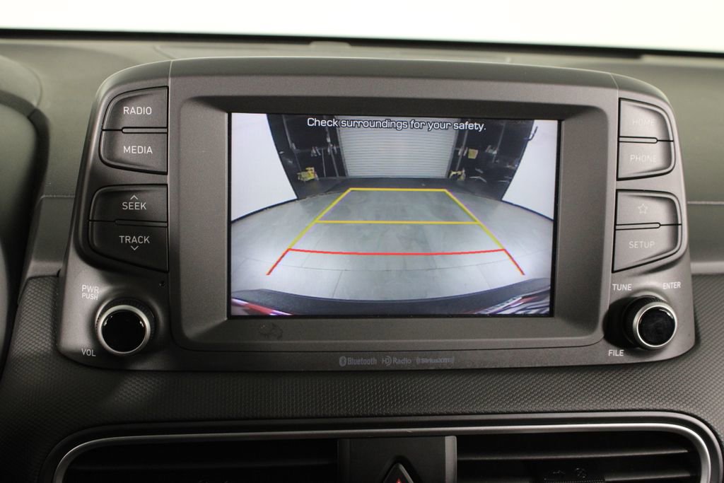 Used 2020 Hyundai Kona SEL w/ Cargo Package FWD image 28