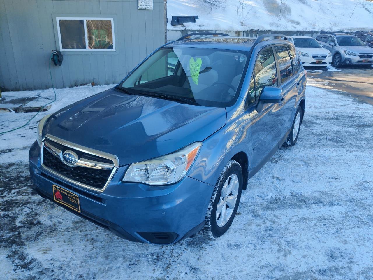 Used 2015 Subaru Forester 2.5i Premium w/ All-Weather Package image 2