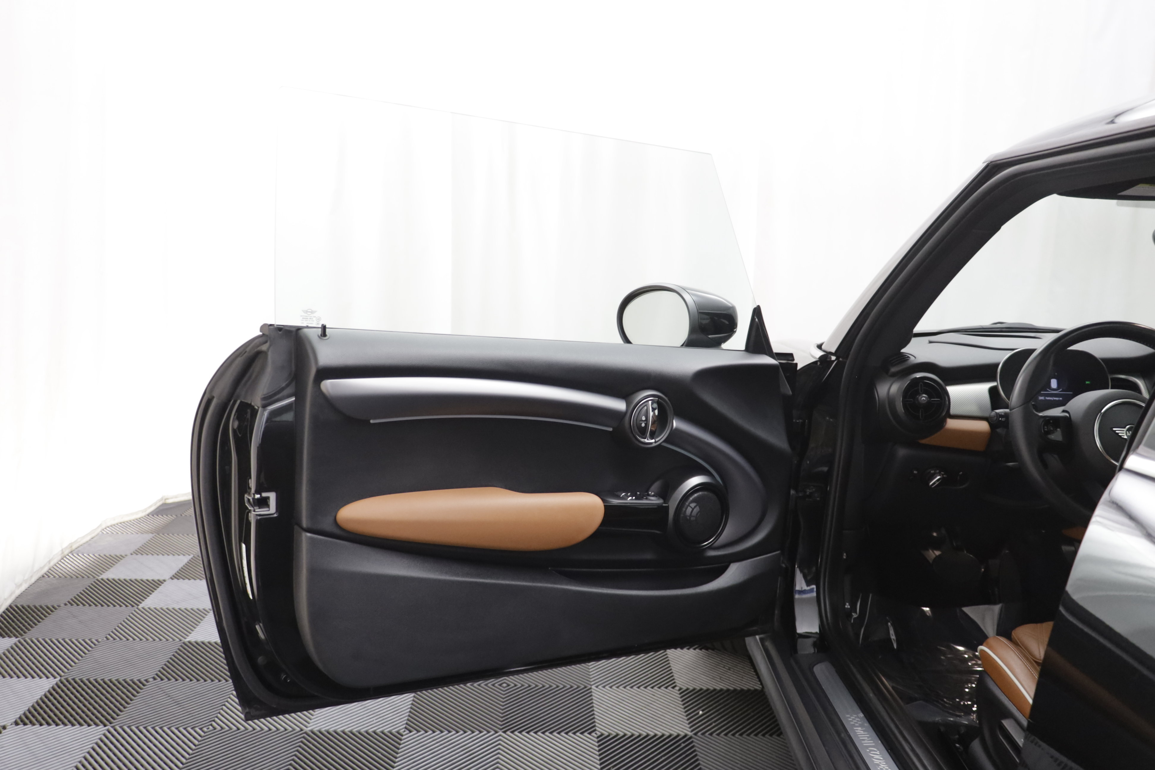 Certified 2024 MINI Cooper S FWD image 4