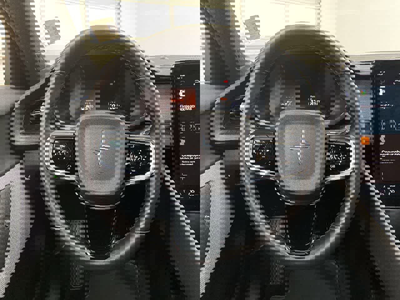 Used 2021 Polestar Polestar 2 image 20