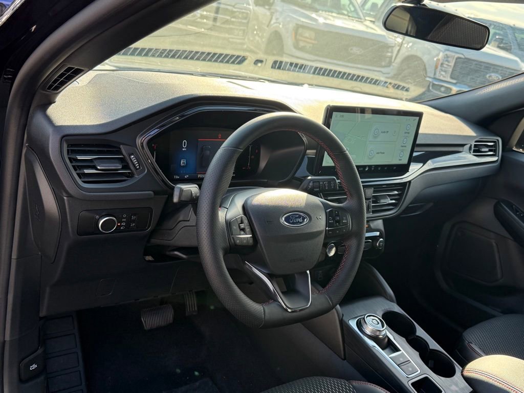 New 2026 Ford Escape ST-Line w/ Tech Pack #1 FWD image 4