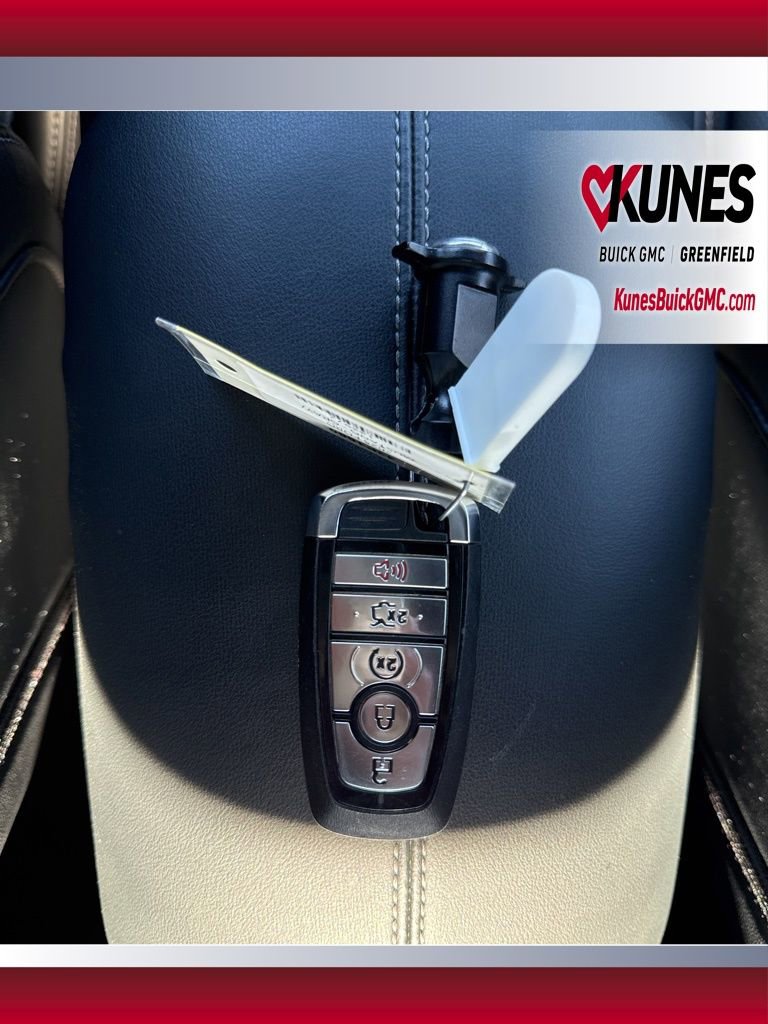 Used 2025 Ford Mustang GT Premium image 39