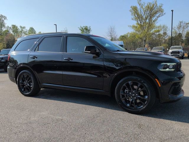 Certified 2025 Dodge Durango R/T image 2