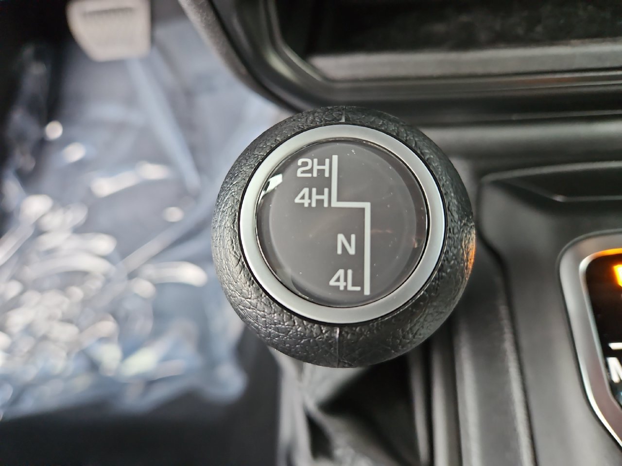 New 2026 Jeep Gladiator Sport AWD/4WD image 25