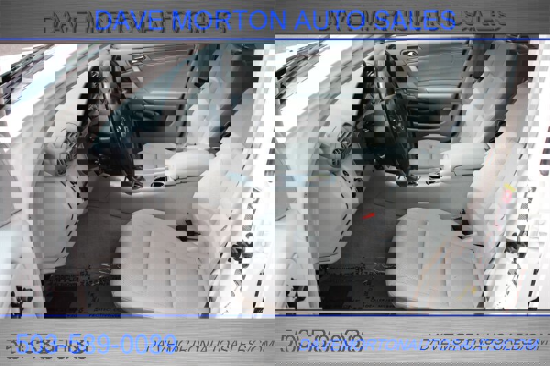 Used 2006 Mercedes-Benz C 230 Sedan image 10