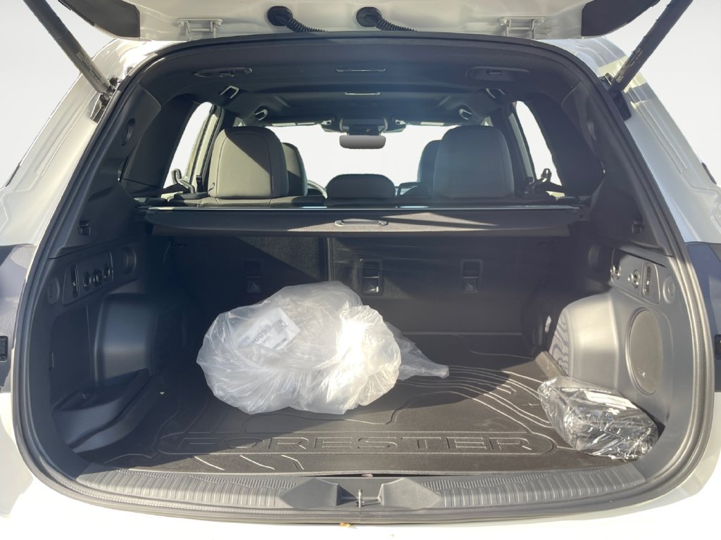 New 2026 Subaru Forester Touring AWD/4WD image 17