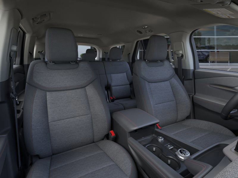 Used 2026 Ford Explorer Active image 12