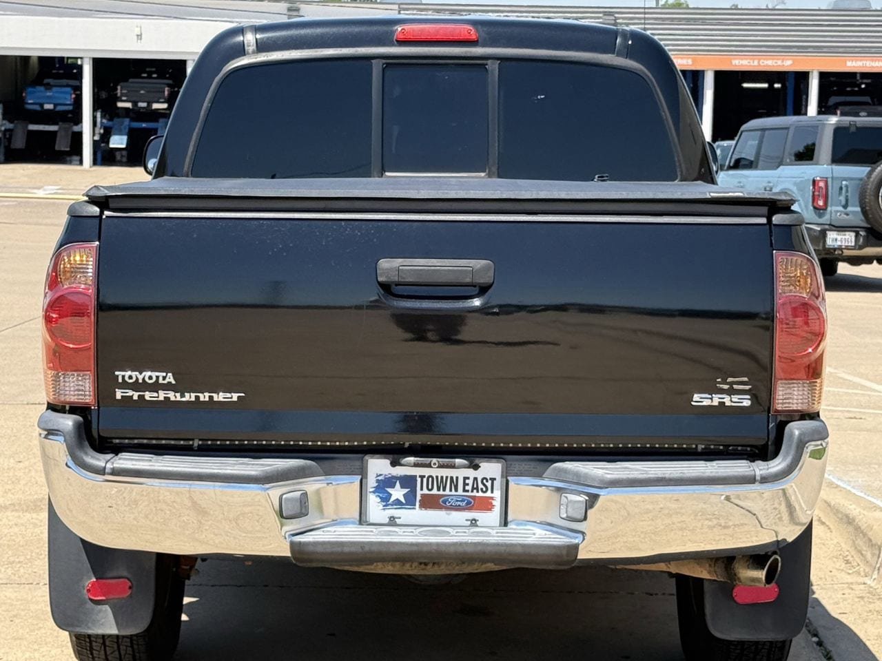 Used 2006 Toyota Tacoma PreRunner RWD image 6