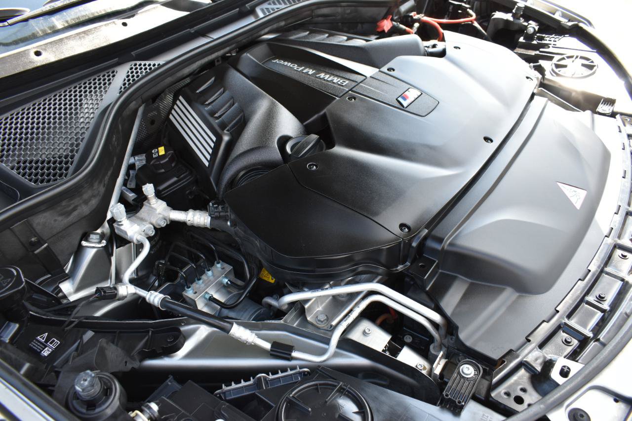 Used 2017 BMW X5 M AWD/4WD image 49