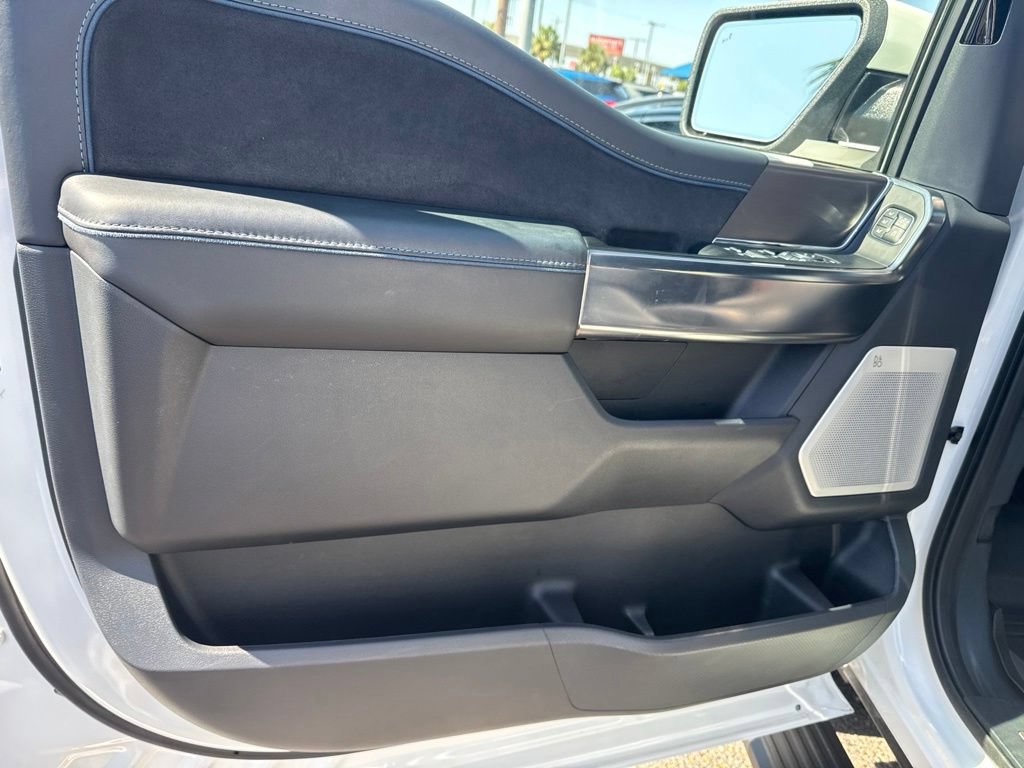 Used 2025 Ford F150 Platinum w/ Equipment Group 702A High AWD/4WD image 15