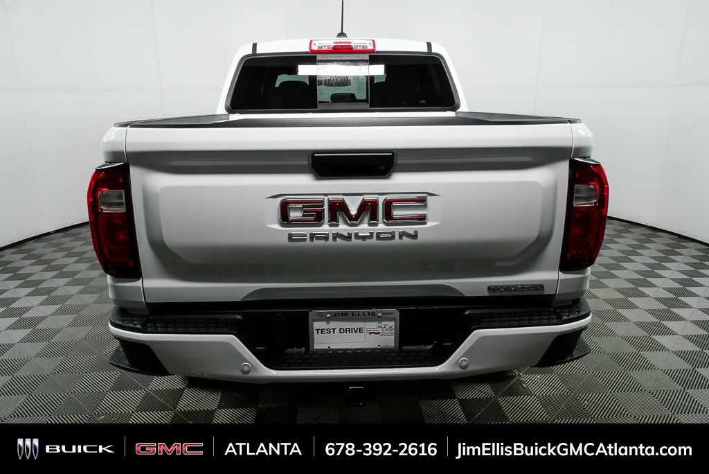 New 2026 GMC Canyon Elevation w/ Convenience Package image 28