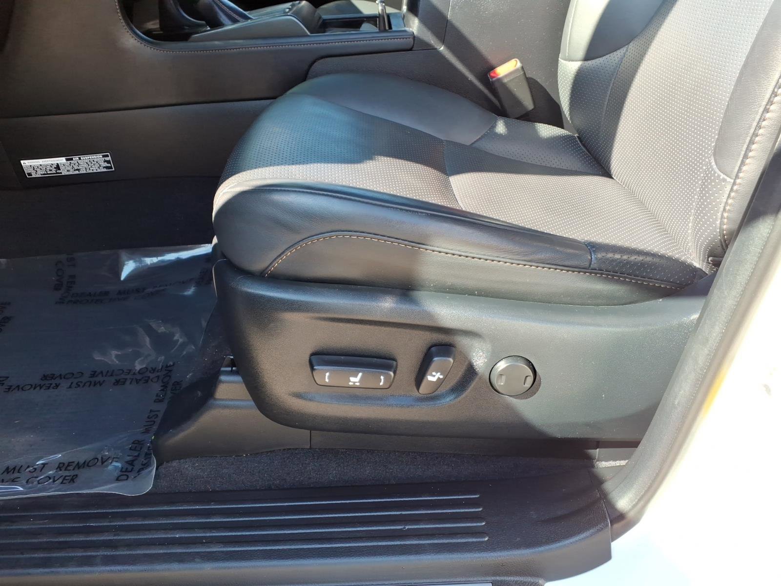 Certified 2023 Lexus GX 460 Luxury w/ Sport Design Package image 17