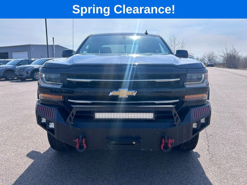 Used 2017 Chevrolet Silverado 1500 LT w/ All Star Edition AWD/4WD image 9